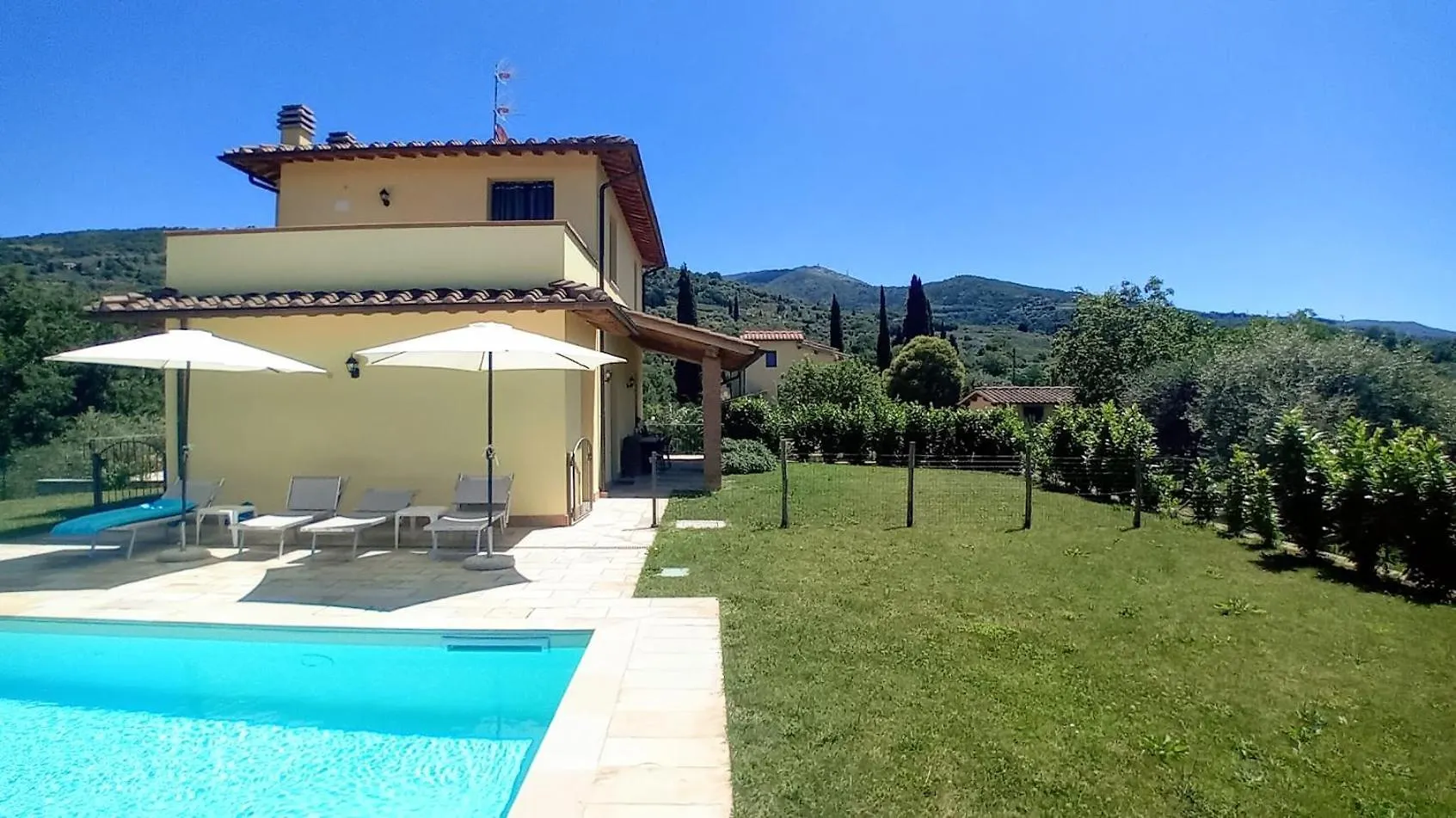 Villa Oliveto Reggello Italy
